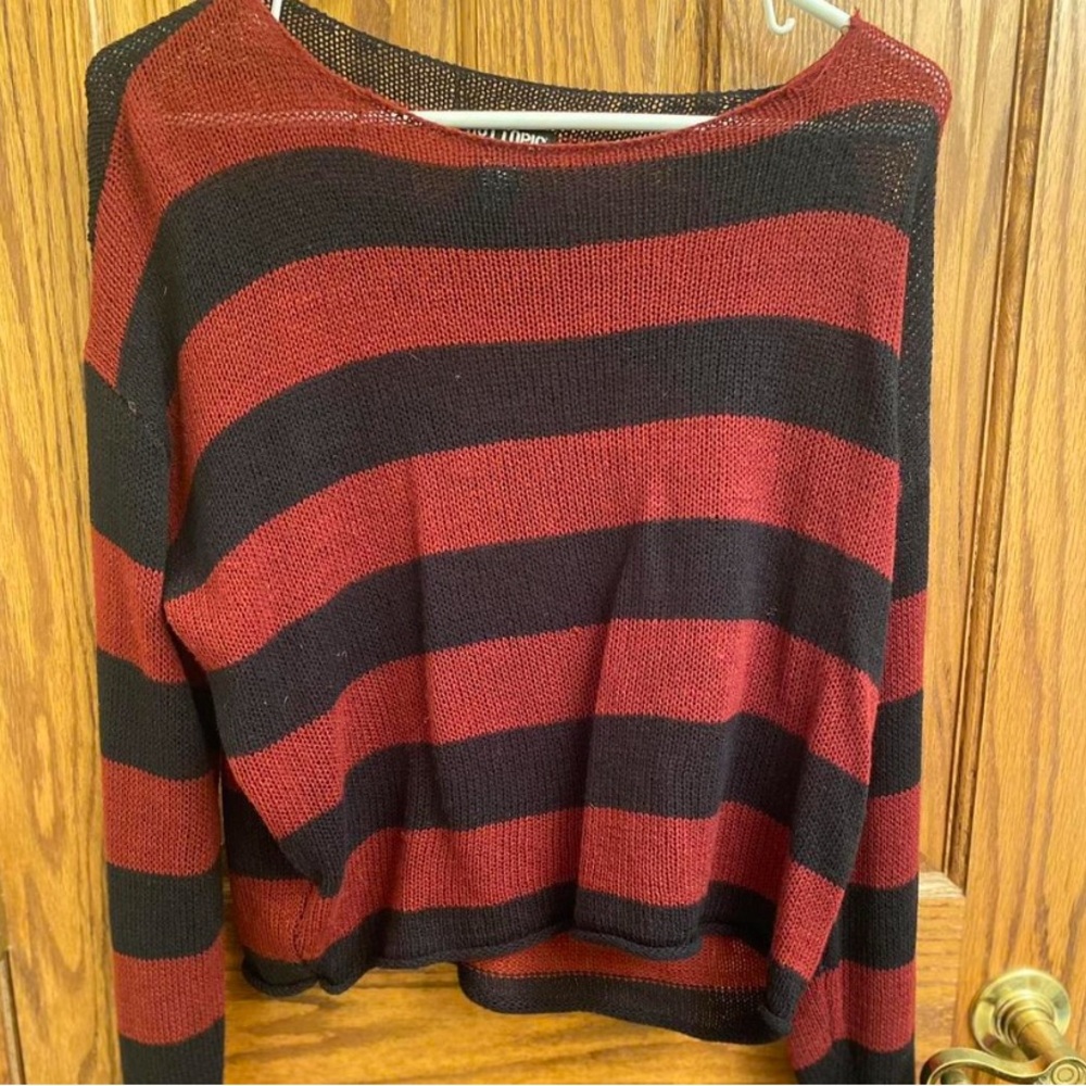 Hot Topic Black and Red Off-the-Shoulder Sweater